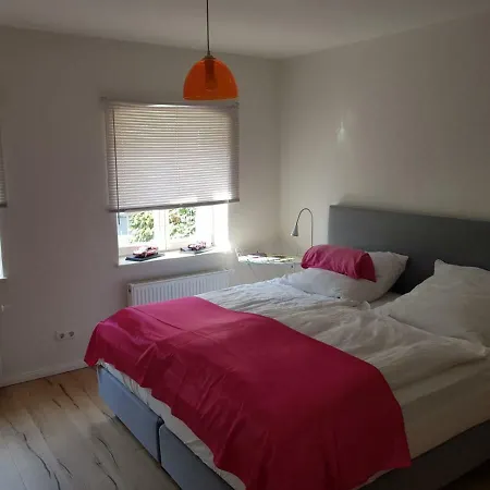 Im Dobbenviertel Mit Terrasse 3 Doppelzimmer 98Qm Oldenburg Exterior photo